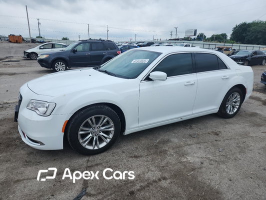 Chrysler 300 2017 - Image 1 of 13