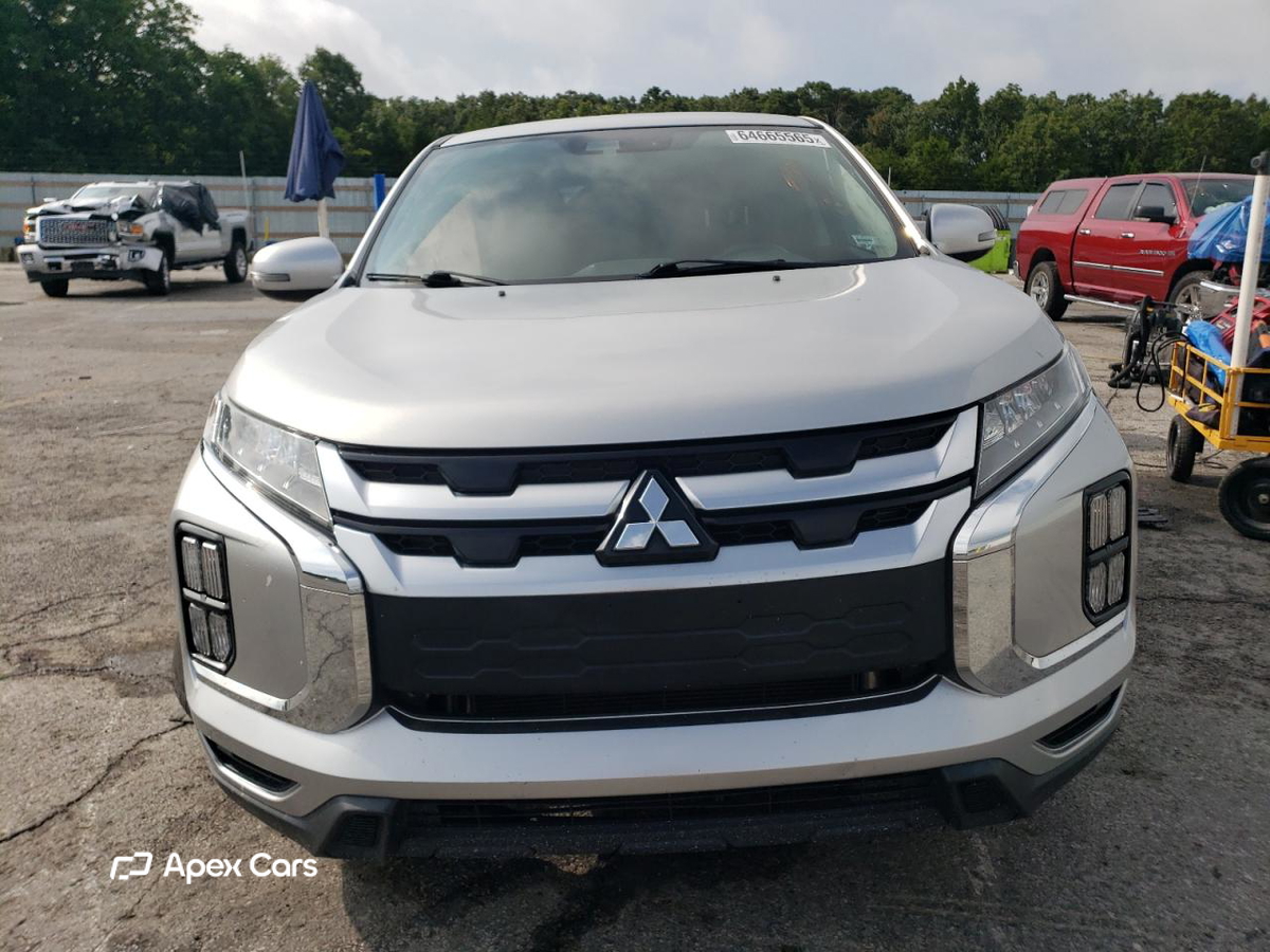 Mitsubishi Outlander 2020