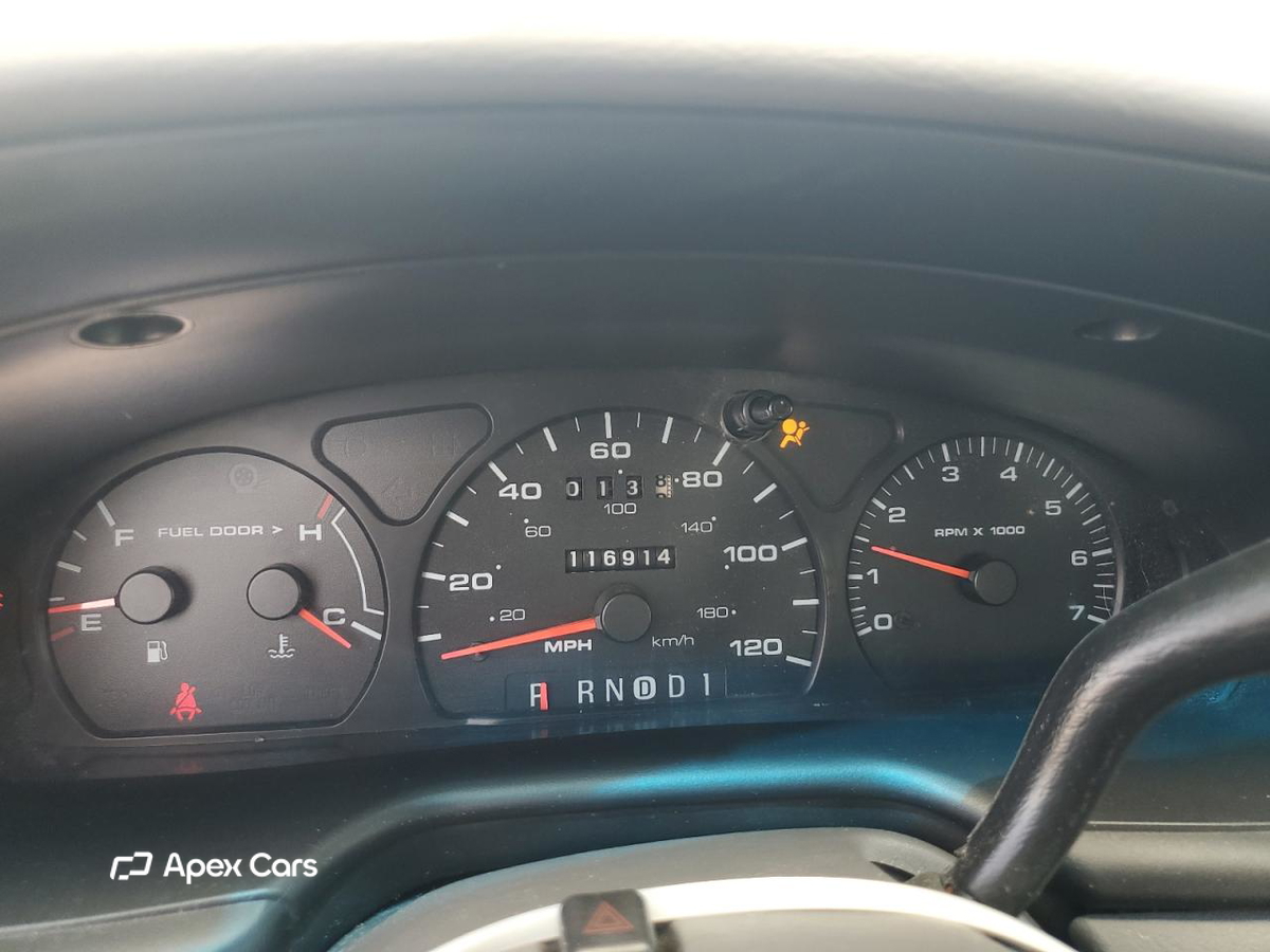 Ford Taurus 2000