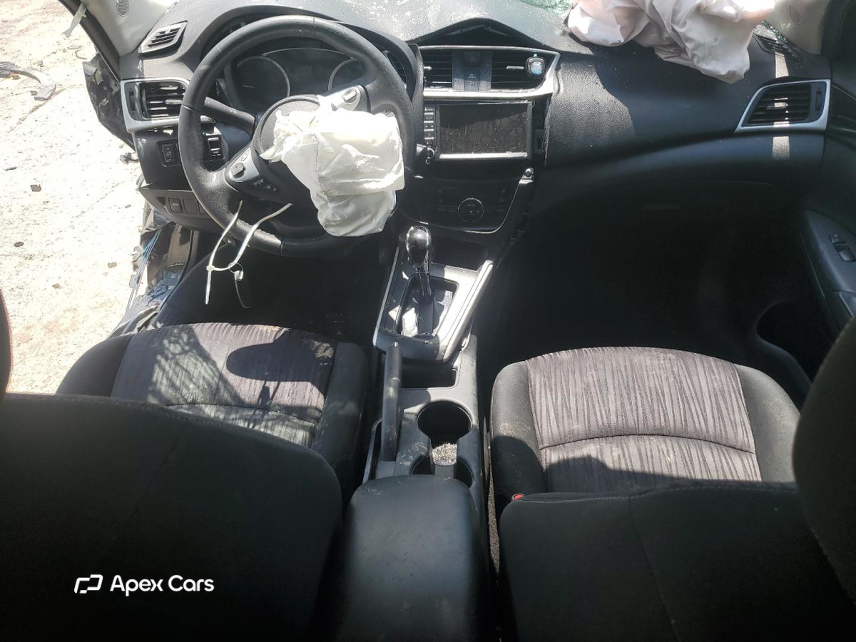 Nissan Sentra 2019