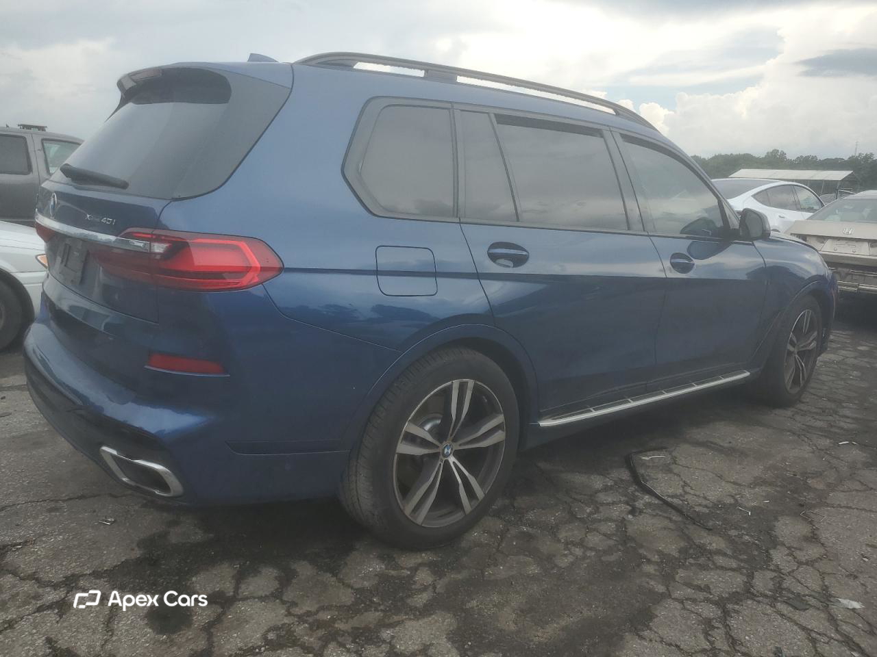 BMW X7 2022
