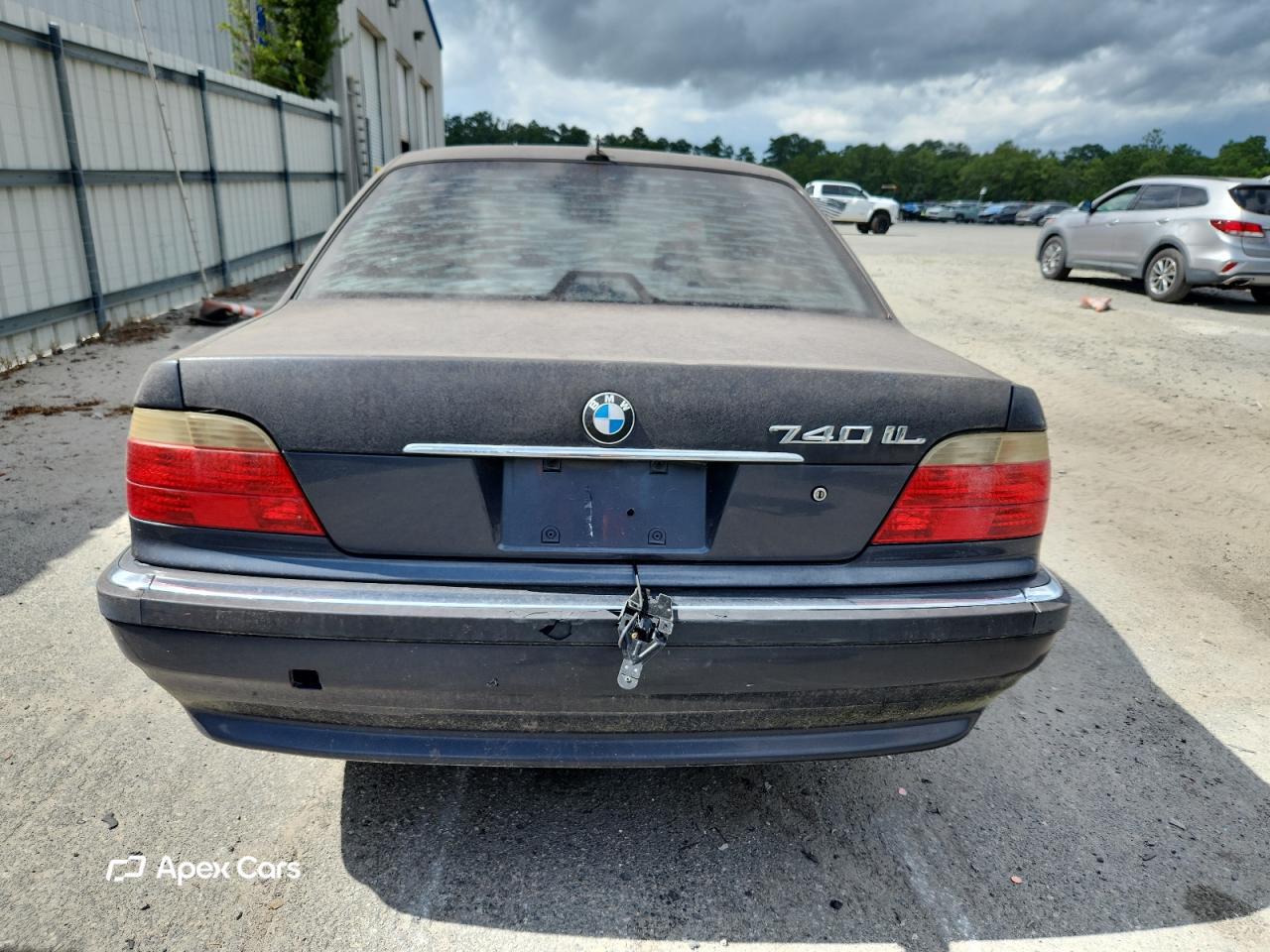 BMW Series 7 2001