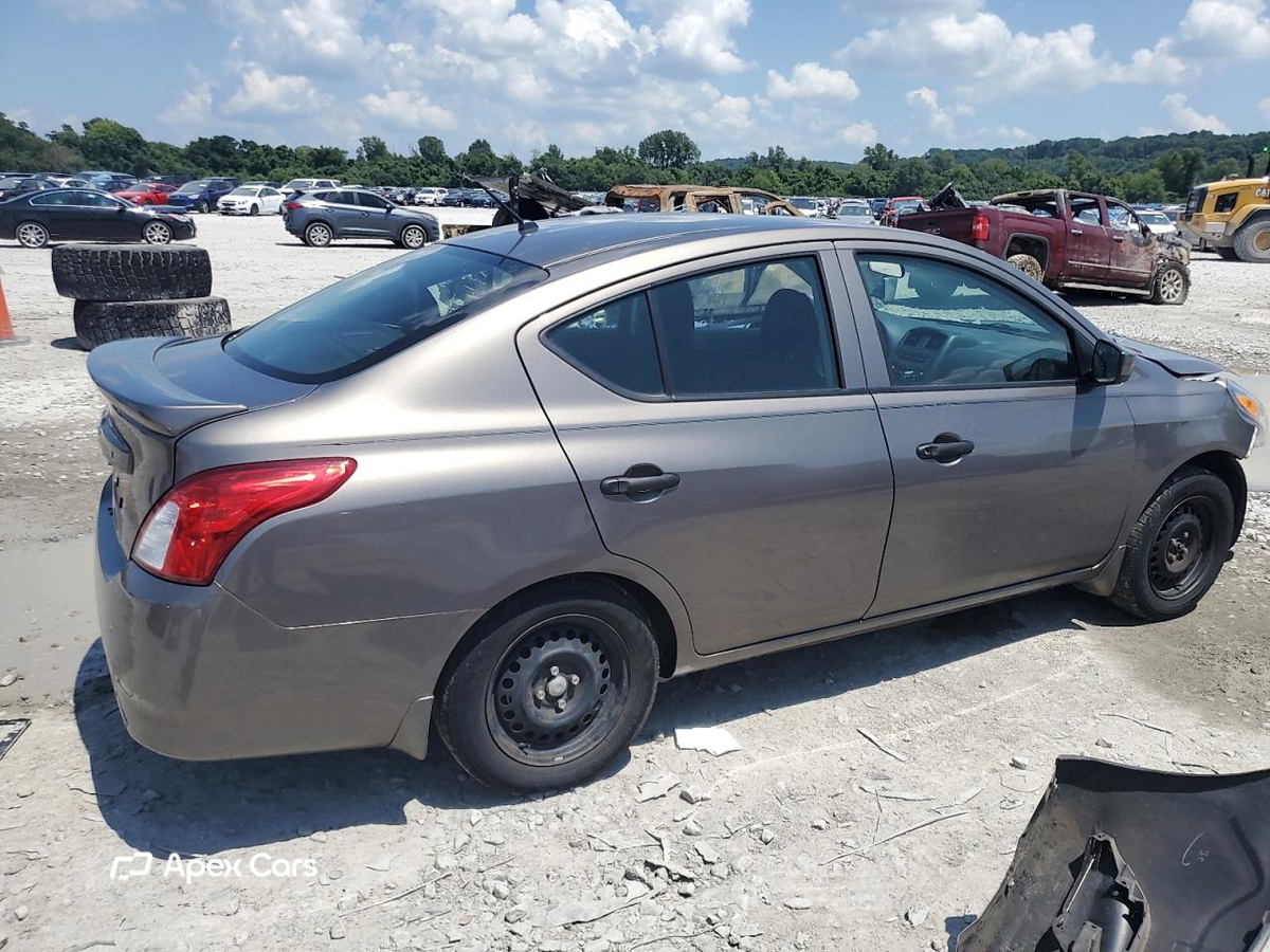 Nissan Versa 2017