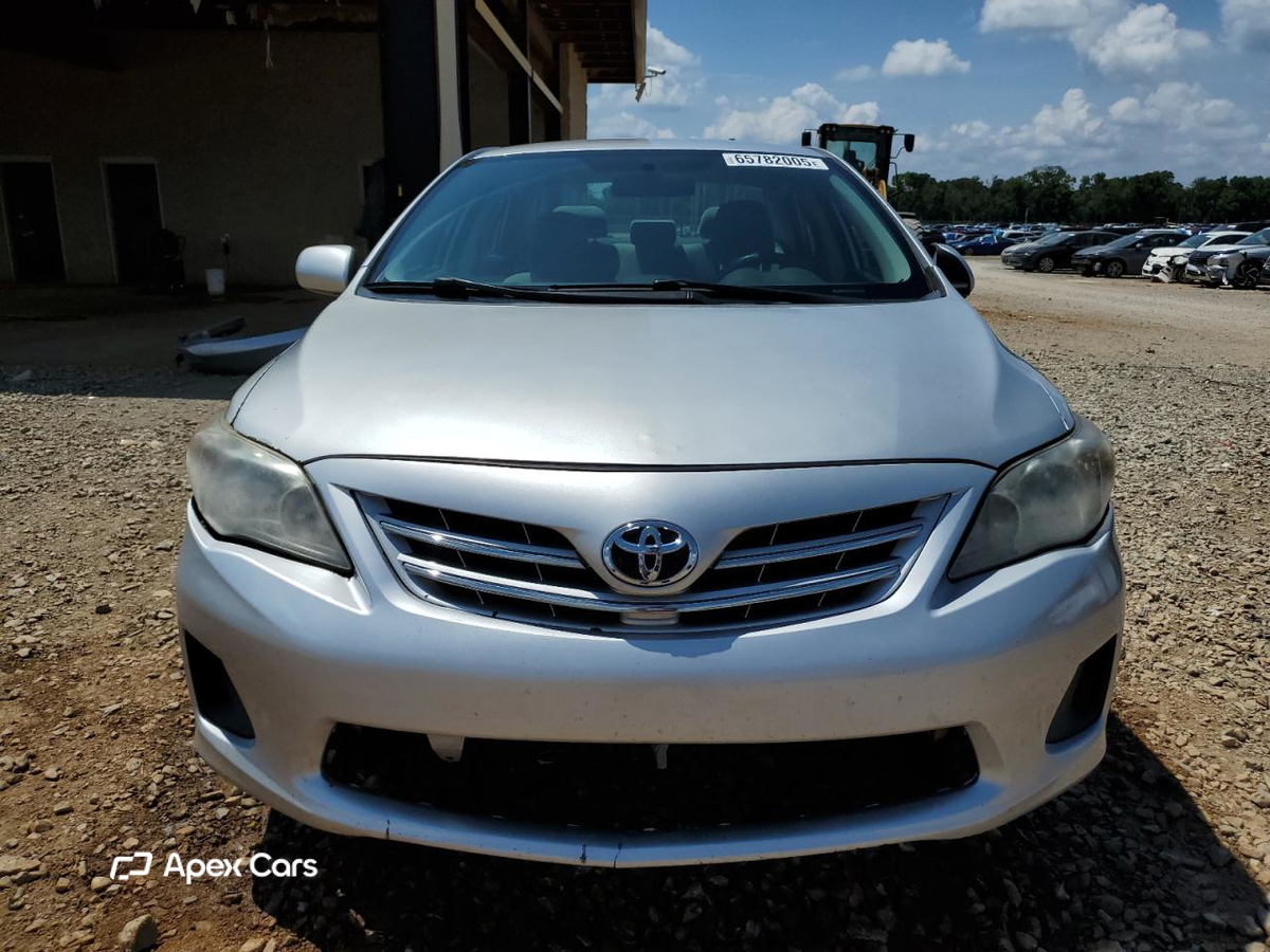 Toyota Corolla 2013