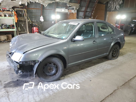 Volkswagen Jetta 2003 - Image 1 of 11