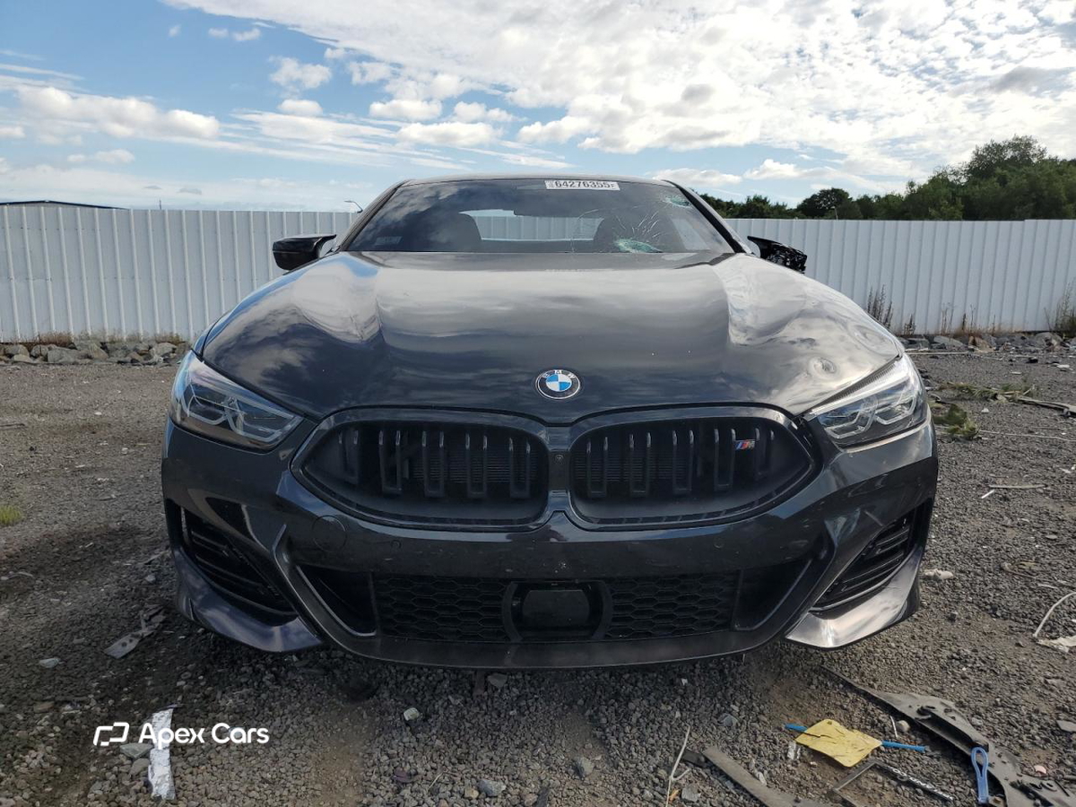 BMW M8 2024