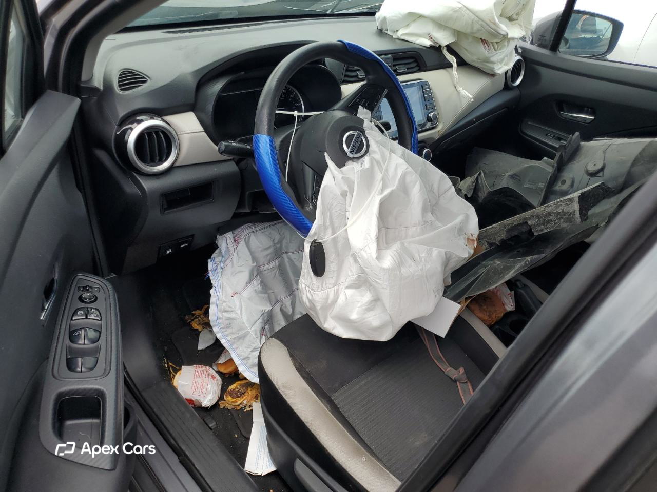 Nissan Versa 2021