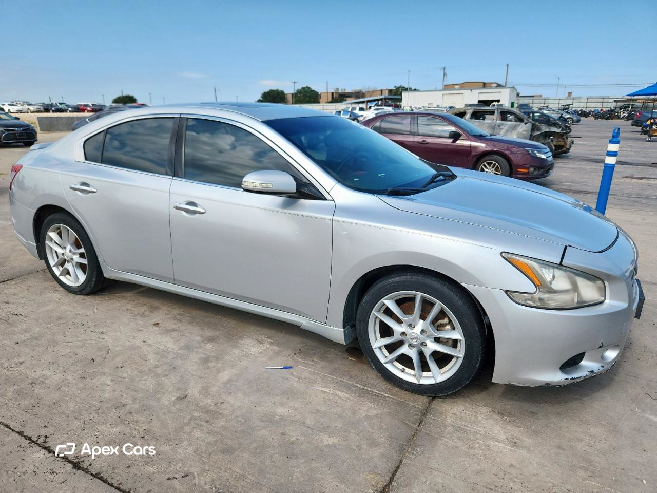 Nissan Maxima 2010