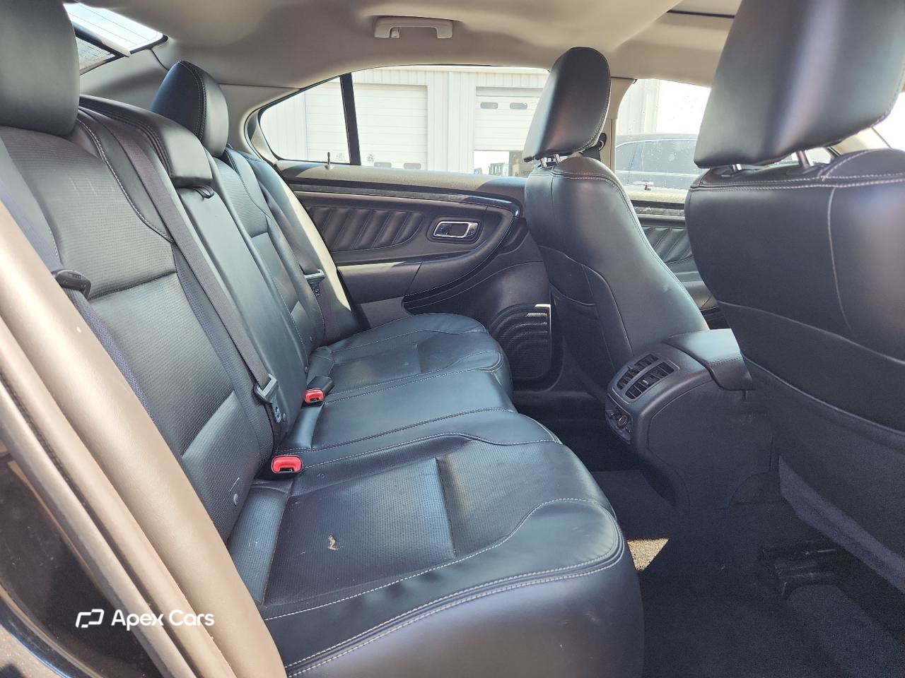 Ford Taurus 2010