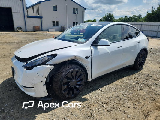 Tesla Model Y 2022 - Image 1 of 12