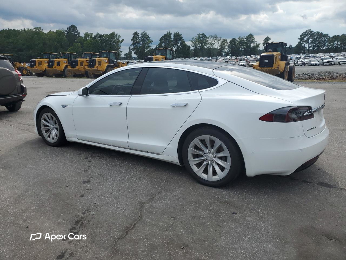 Tesla Model S 2016