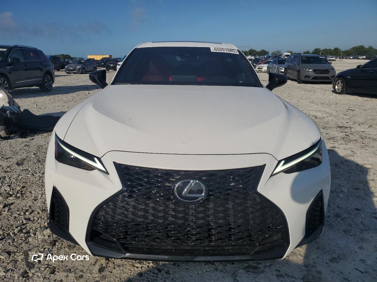 Lexus IS 2025