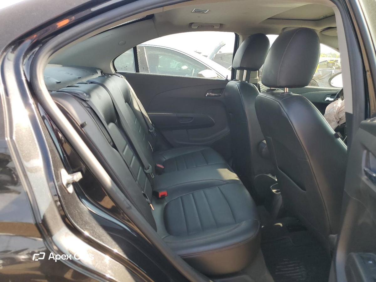 Chevrolet Sonic 2015