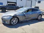 Tesla Model S 2012