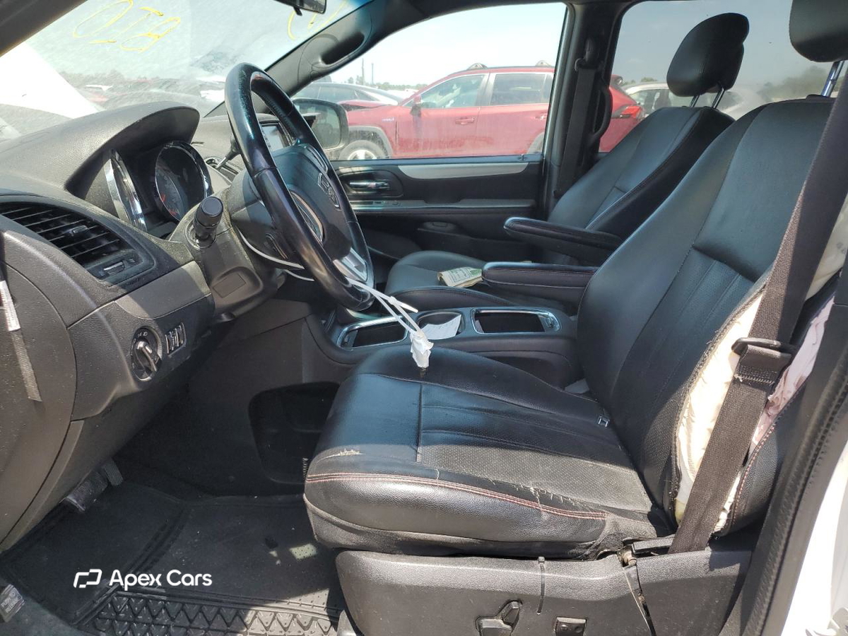 Dodge Caravan 2016
