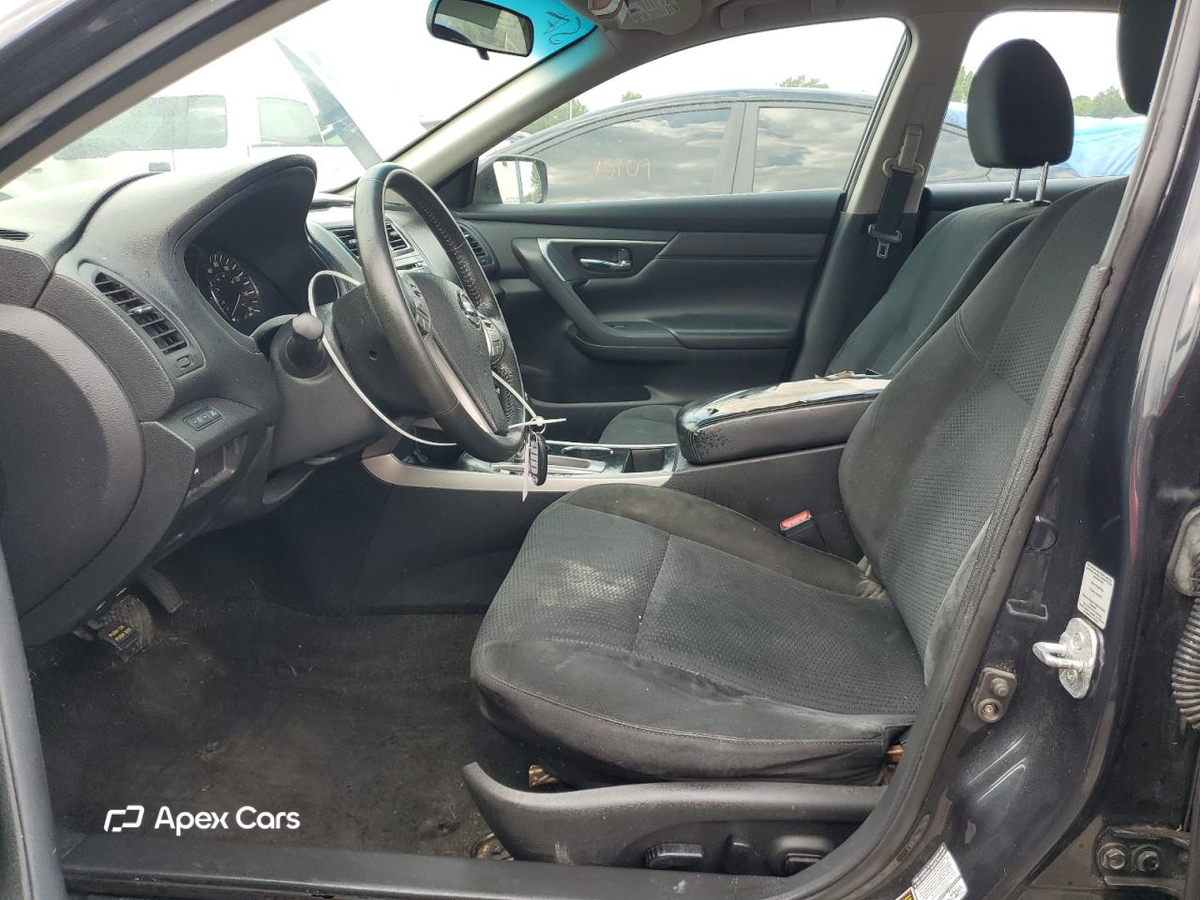 Nissan Altima 2015