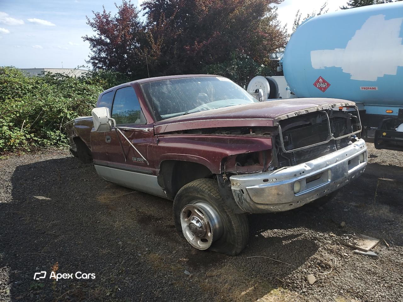 Dodge RAM 2000