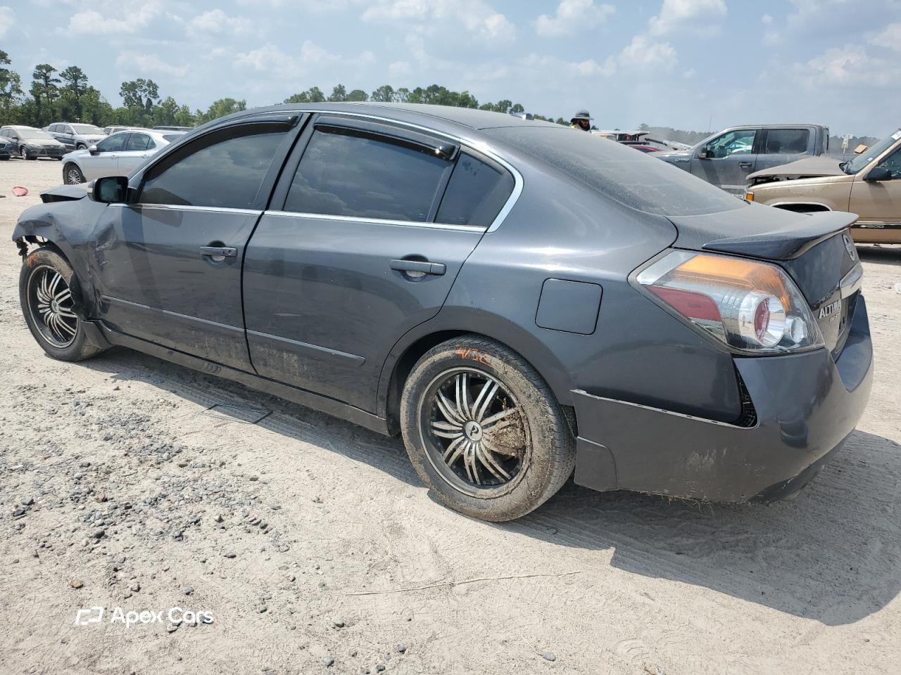 Nissan Altima 2012