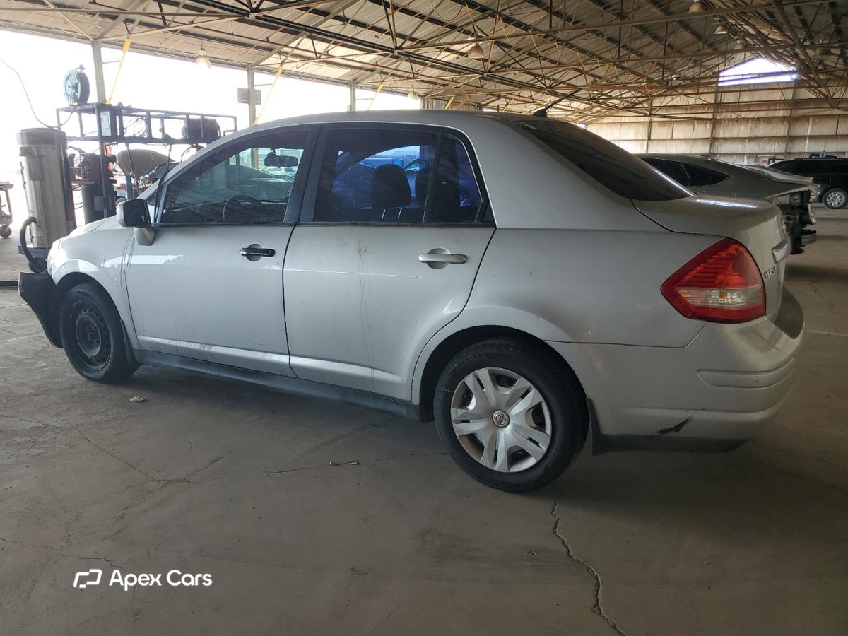 Nissan Versa 2010