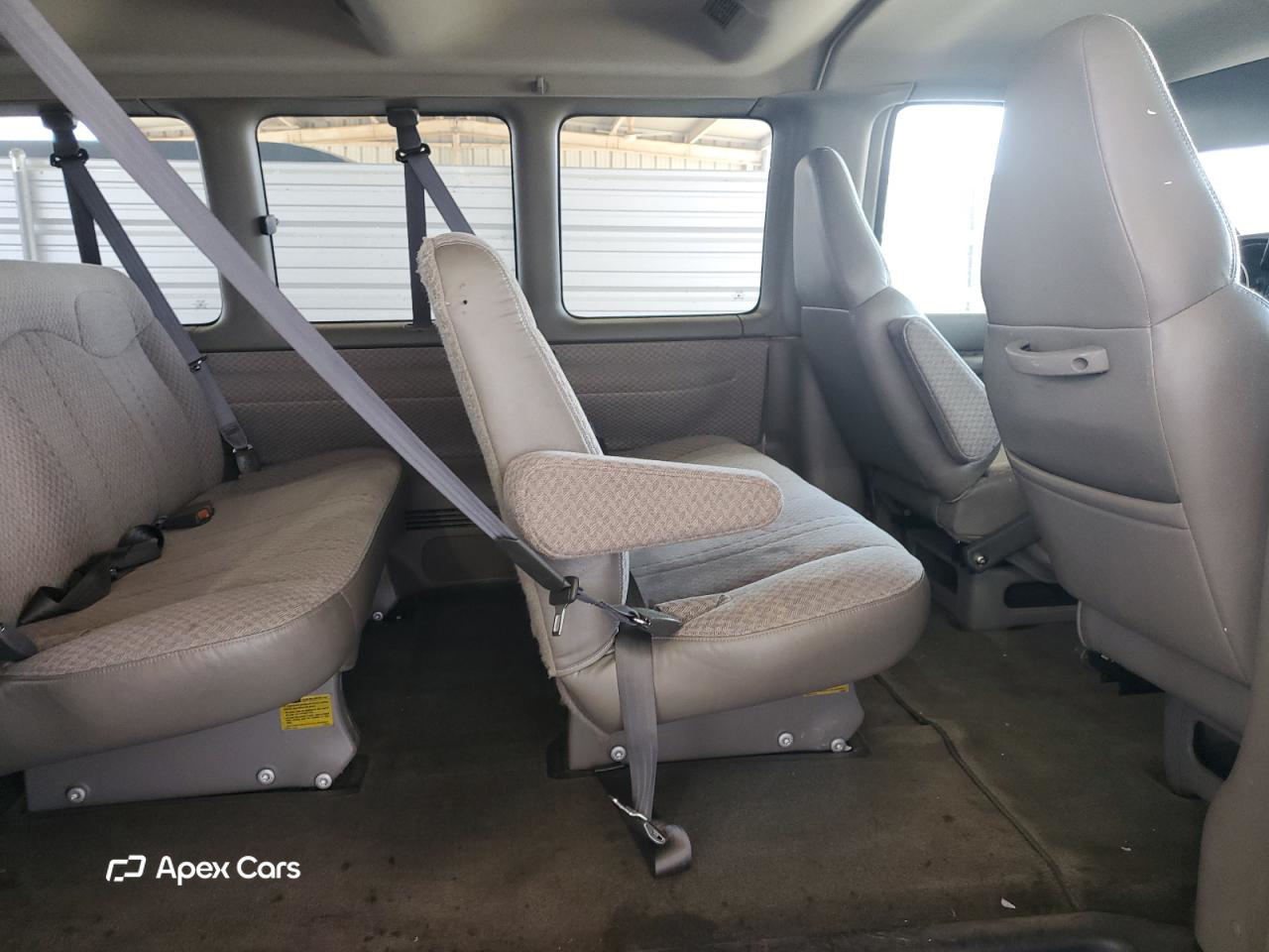 Chevrolet Express 2001
