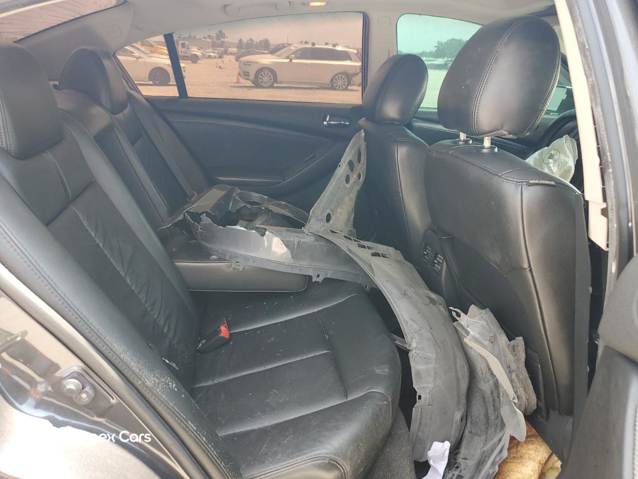 Nissan Altima 2012