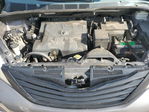Toyota Sienna 2013