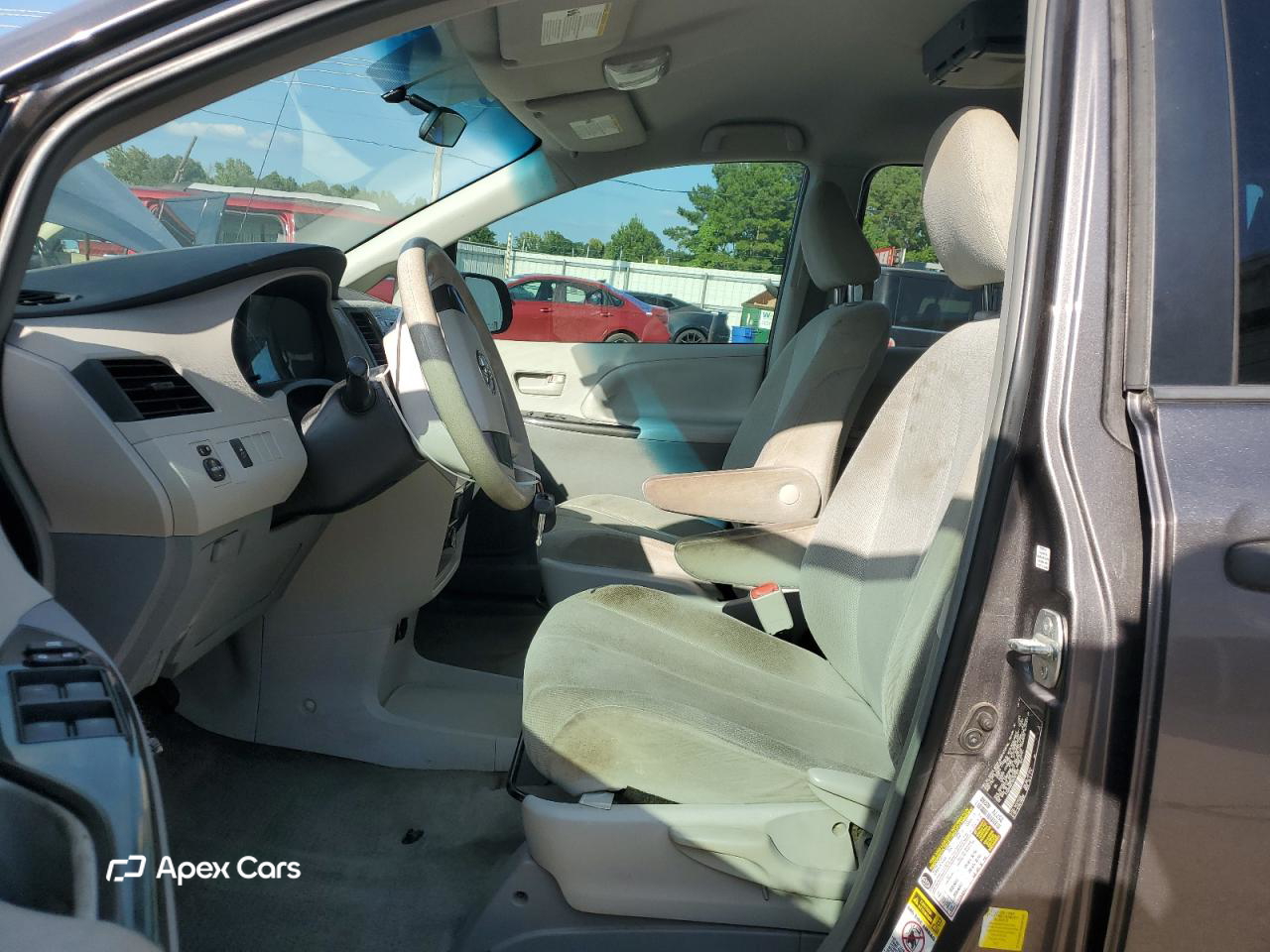 Toyota Sienna 2013