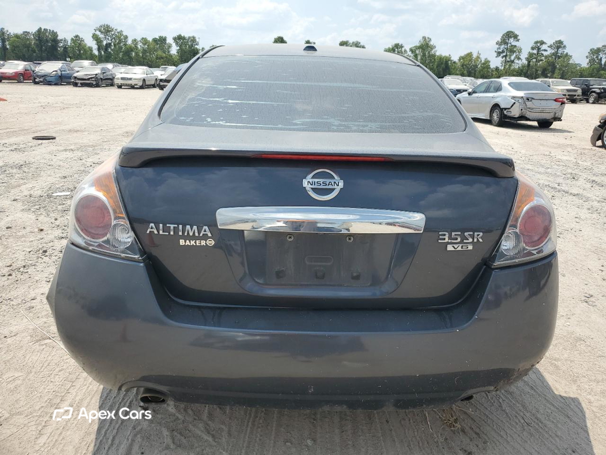 Nissan Altima 2012
