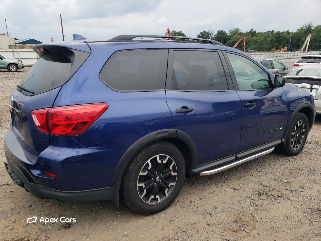 Nissan Pathfinder 2019