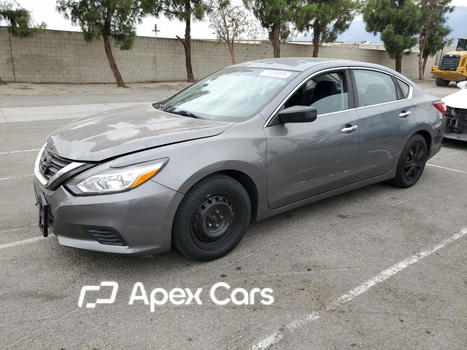 Nissan Altima 2017 - Image 1 of 11