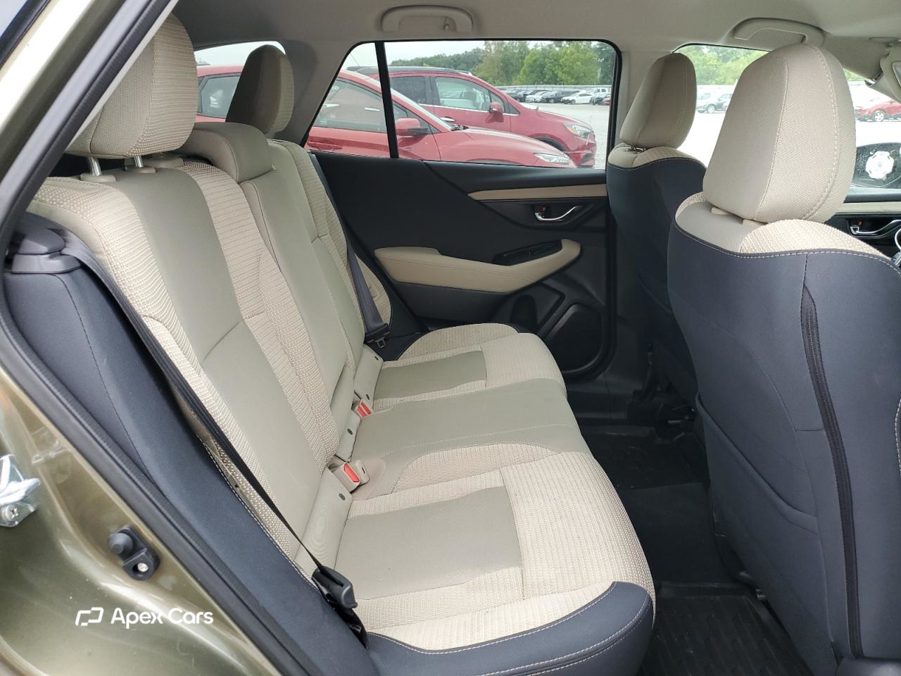 Subaru Outback 2025