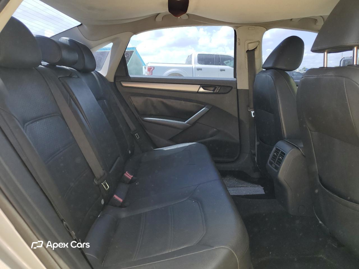 Volkswagen Passat 2014