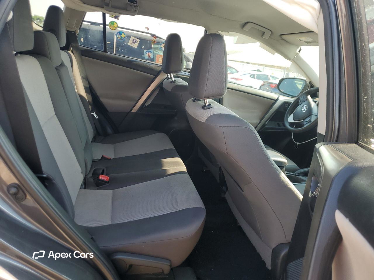 Toyota RAV 4 2014