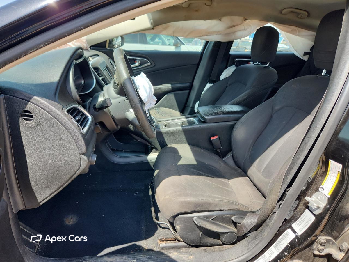 Chrysler 200 2015