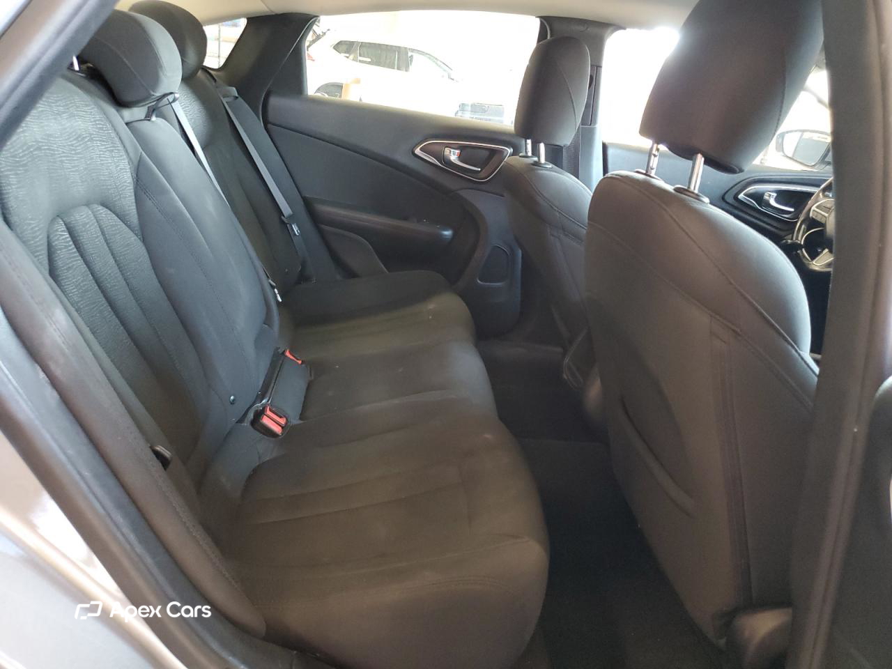 Chrysler 200 2016