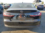 Toyota Camry 2025