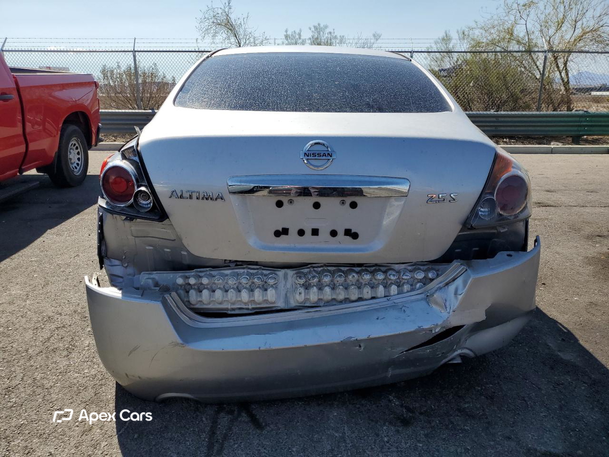 Nissan Altima 2012