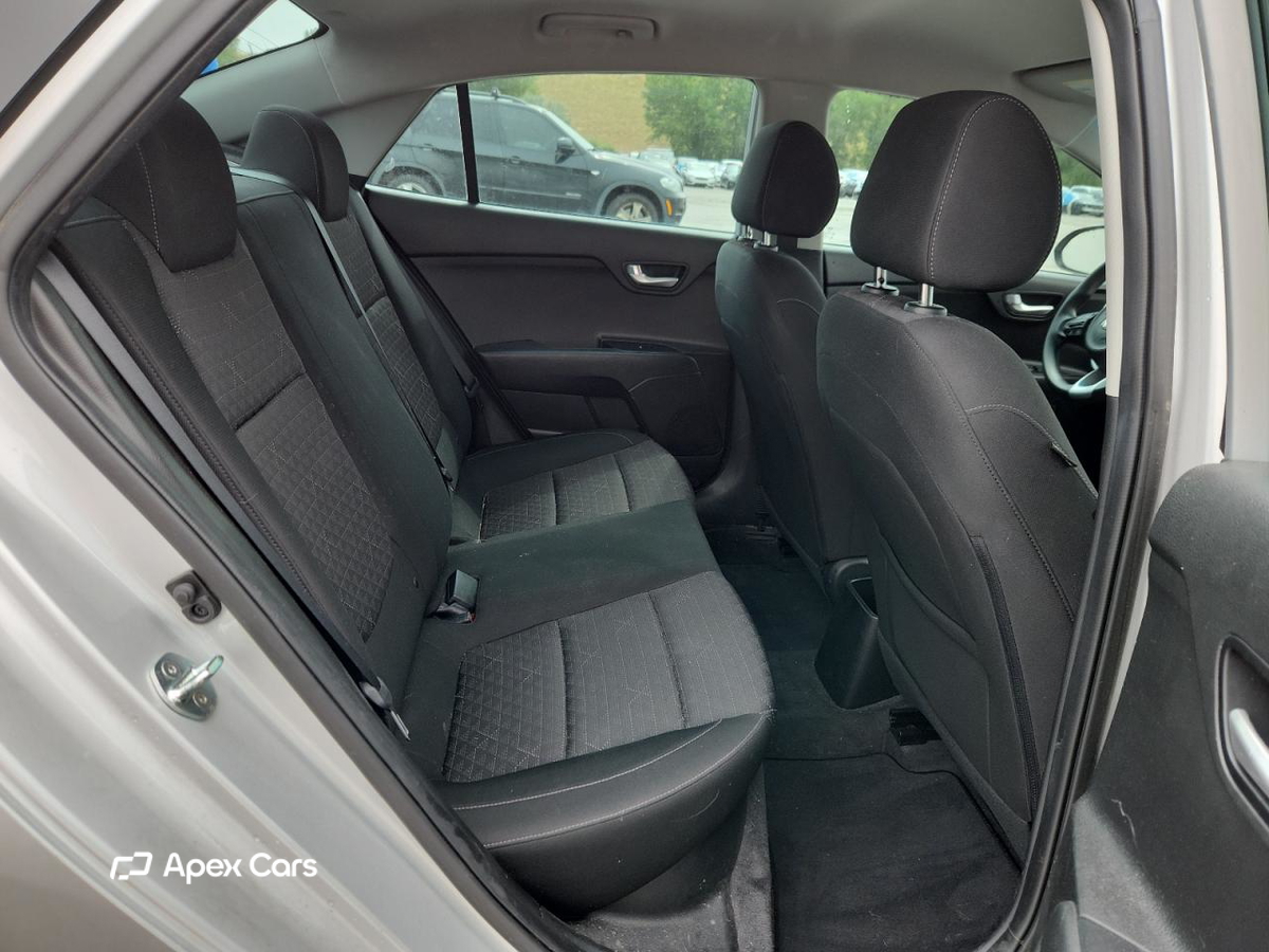 Kia Rio 2021