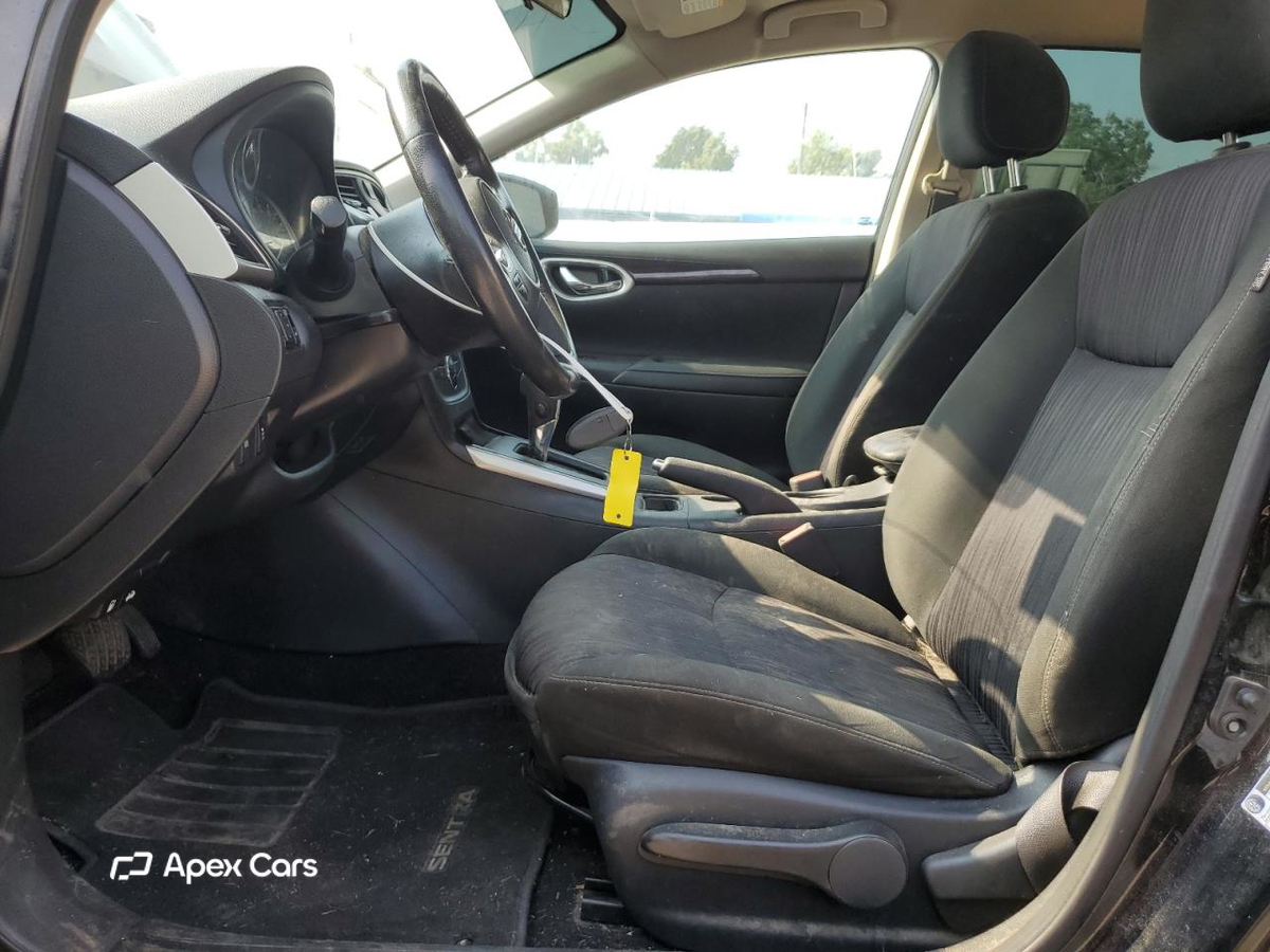 Nissan Sentra 2019