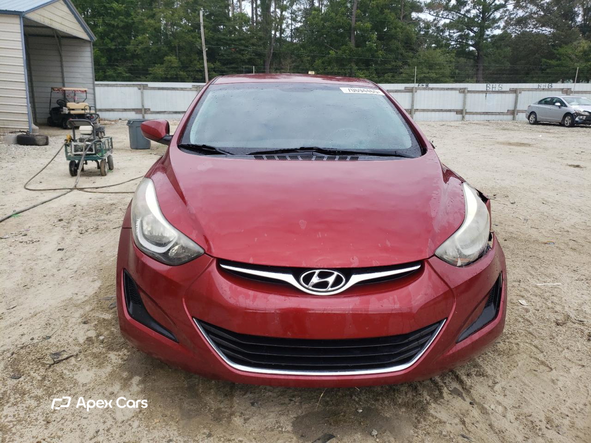 Hyundai Elantra 2016