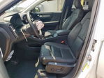 Volvo XC40 2025