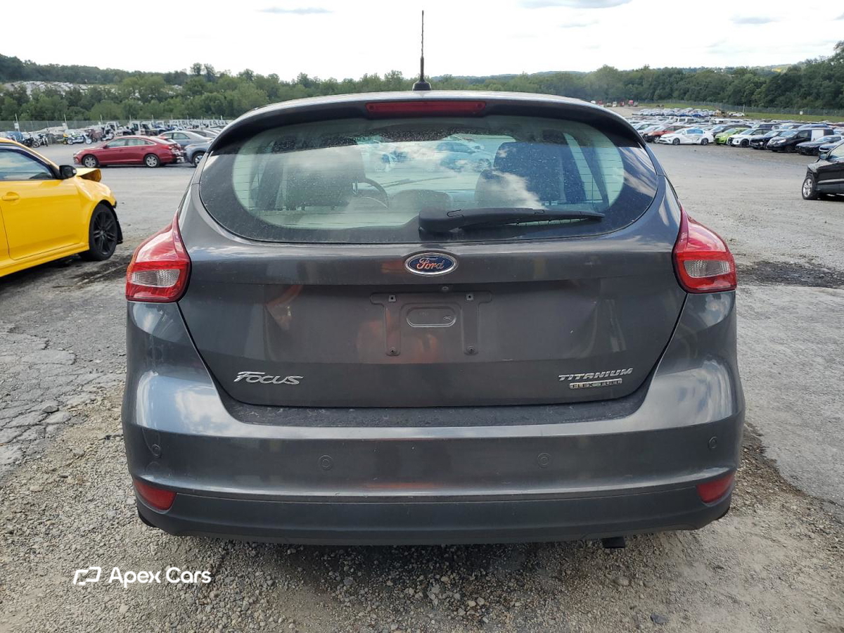 Ford Focus 2015