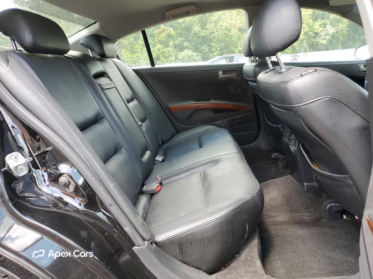 Nissan Maxima 2004