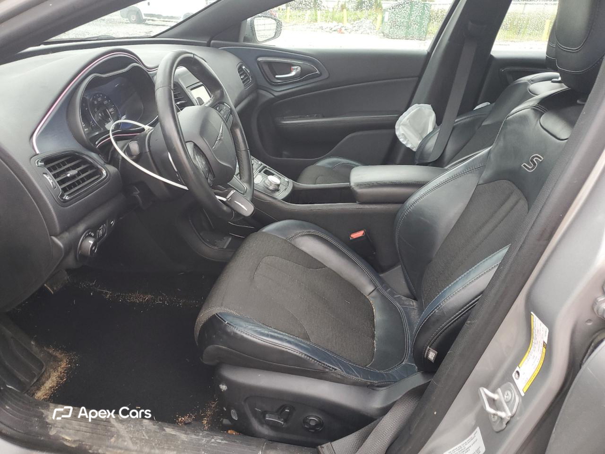 Chrysler 200 2015