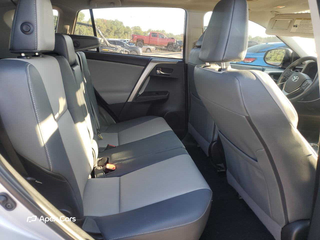 Toyota RAV 4 2015