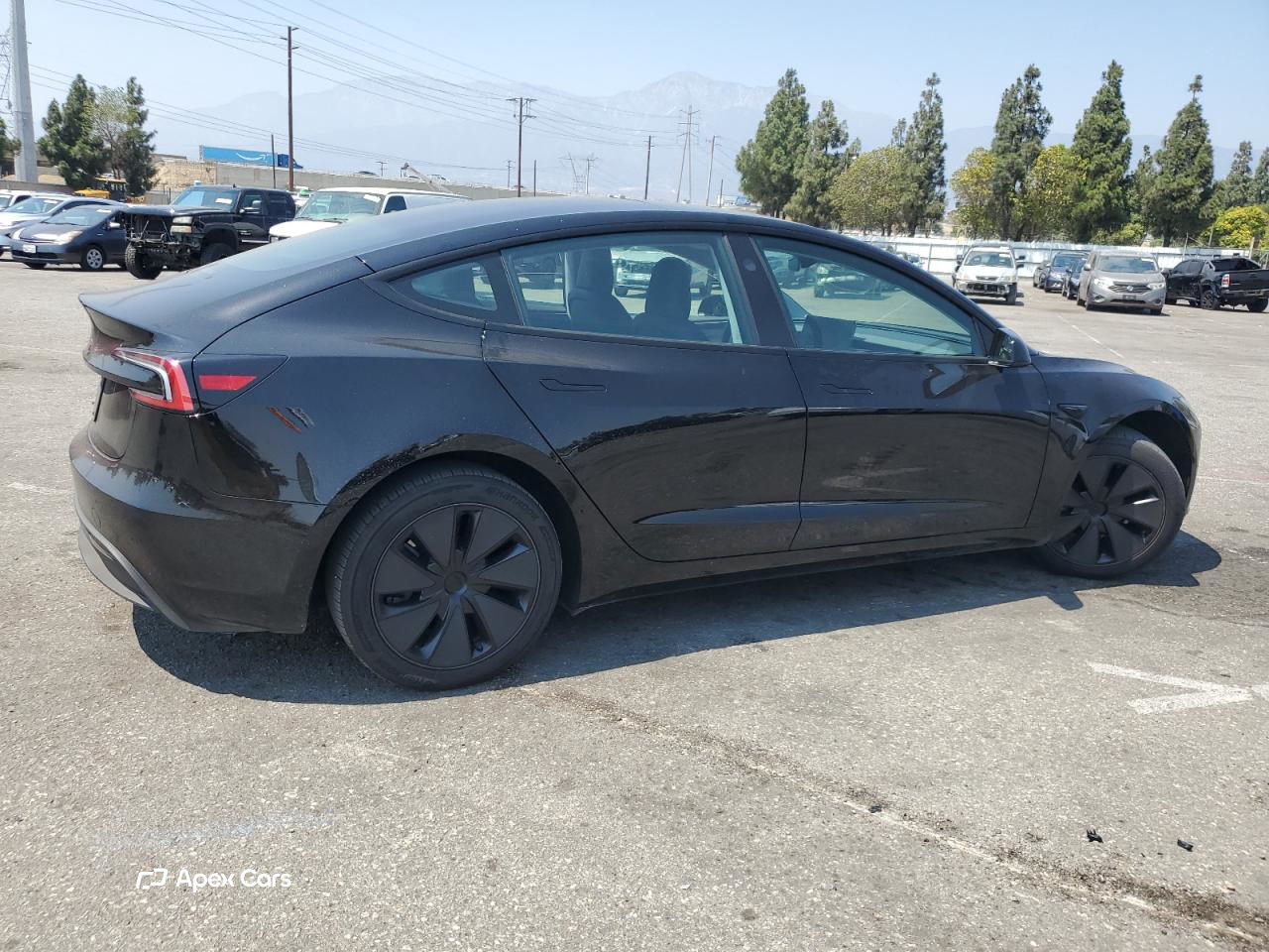 Tesla Model 3 2025