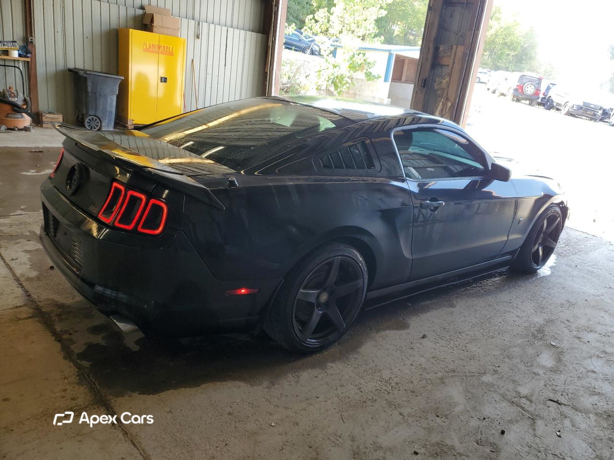 Ford Mustang 2013
