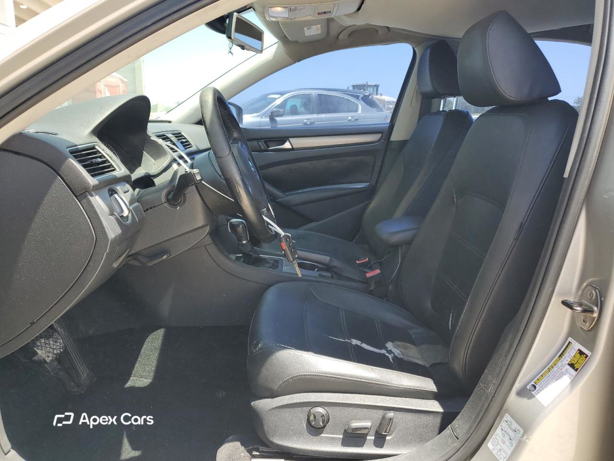 Volkswagen Passat 2014