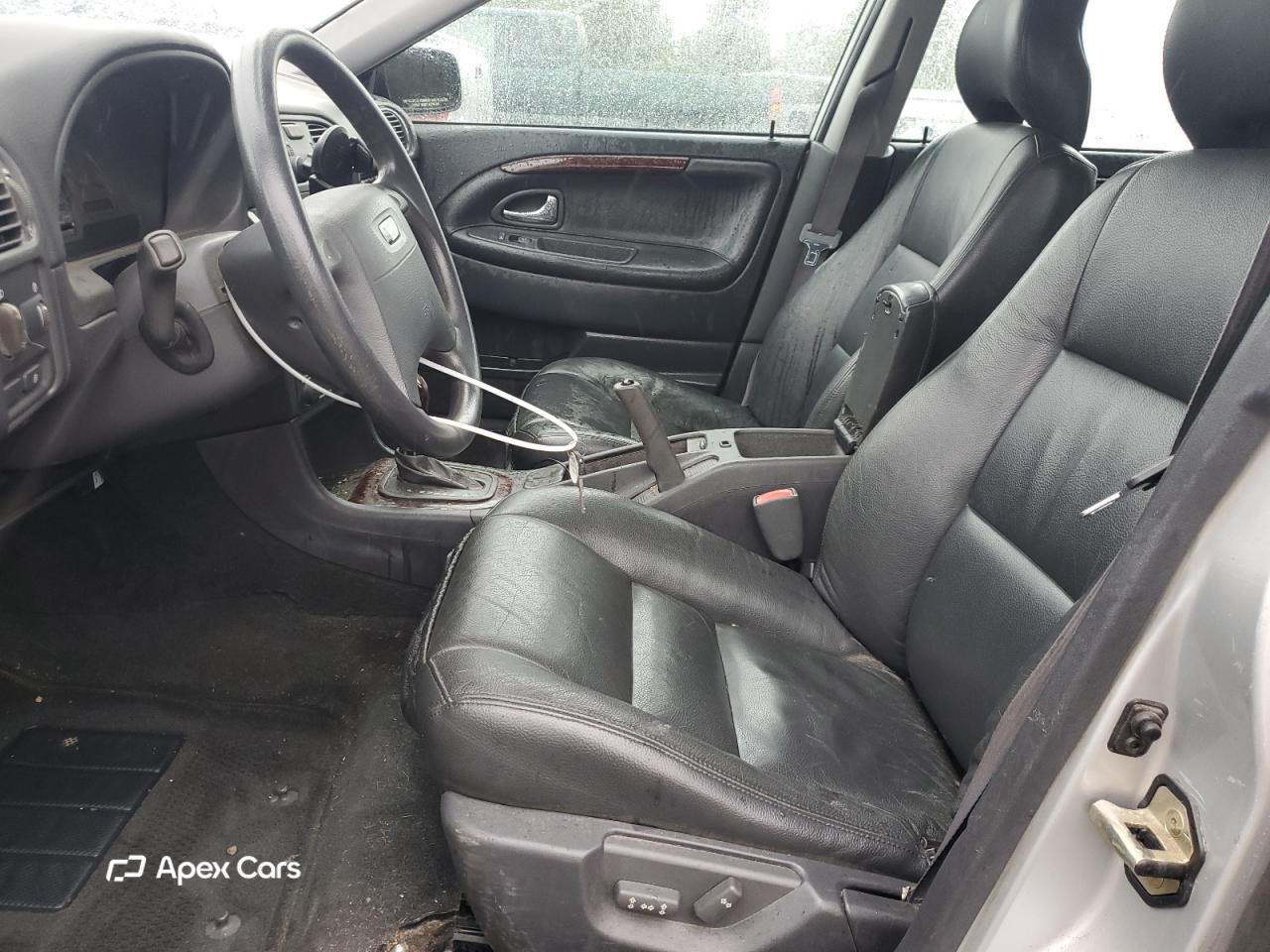 Volvo V40 2001