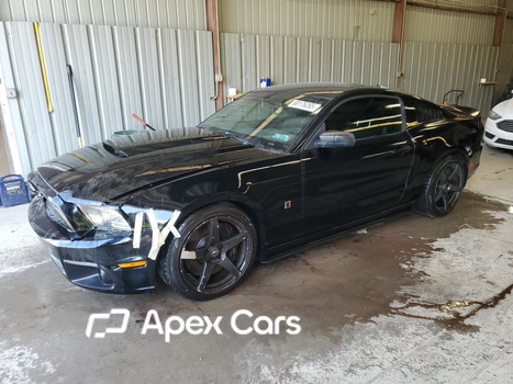 Ford Mustang 2013 - Image 1 of 13
